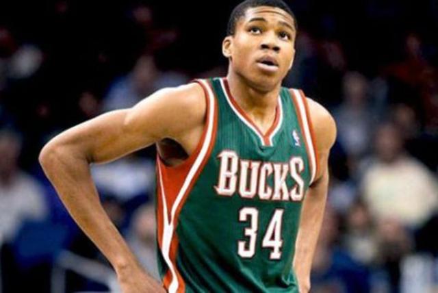 勇士无缝衔接新赛季阵容，不急于引进墨菲