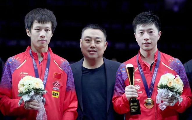 在危机时刻 在危机时刻