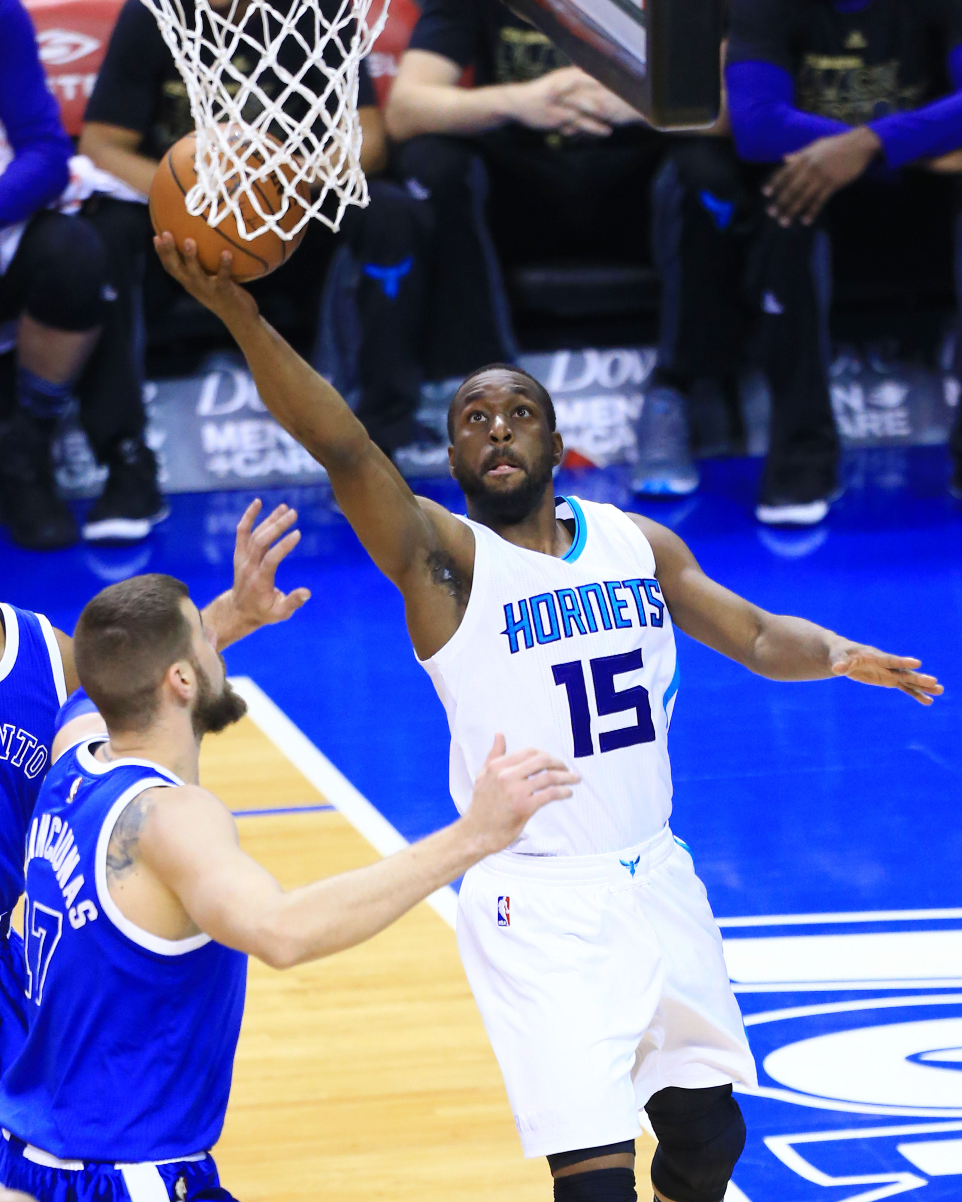 新超：幼狮输马里士他卡沙