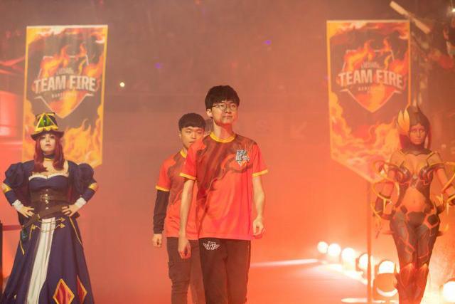 誉和历史的 誉和历史的